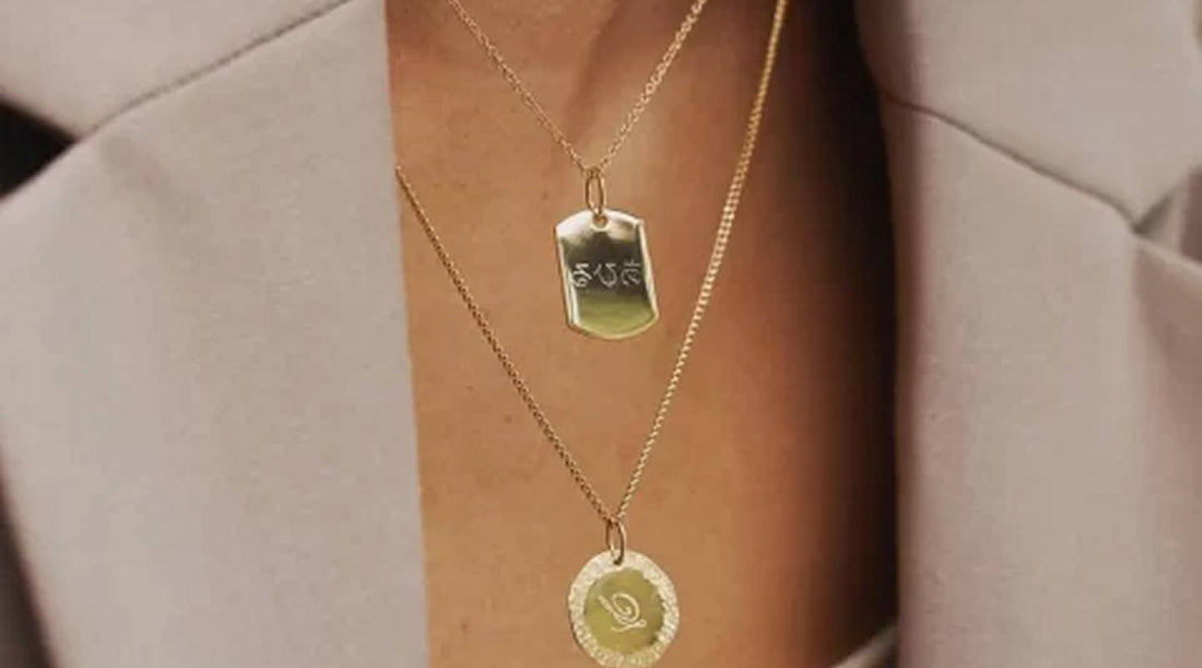 How To Choose The Perfect Earrings For Your Face Shape